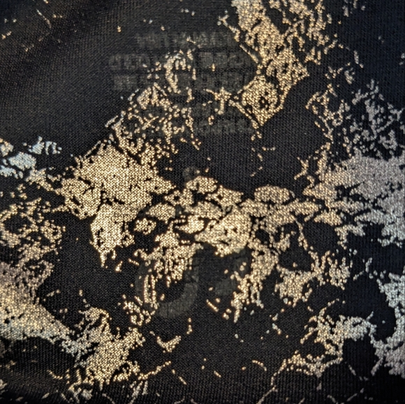 Curves and Combatboots metallic snakeskin print leggings - Picture 7 of 7